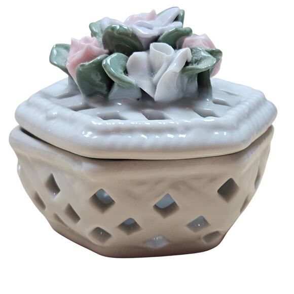 Trinket Box Hexagon Floral topped  Reticulated Porcelain White Pastel Flowers - Picture 1 of 7